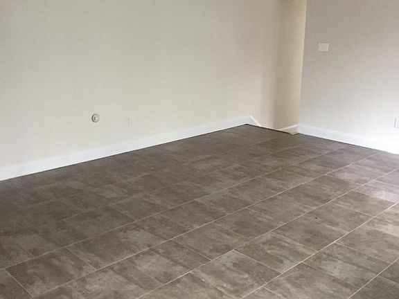 3rd image of 126 Santa Monica Ln #2
