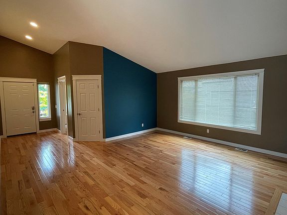 Family room, view from walkway to dining area