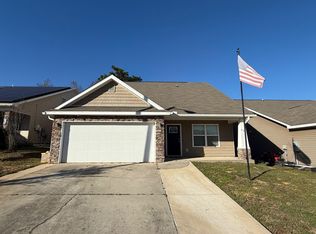 498 Eisenhower Dr, Crestview, FL 32539