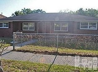 209 S 11th St, Wilmington, NC 28401