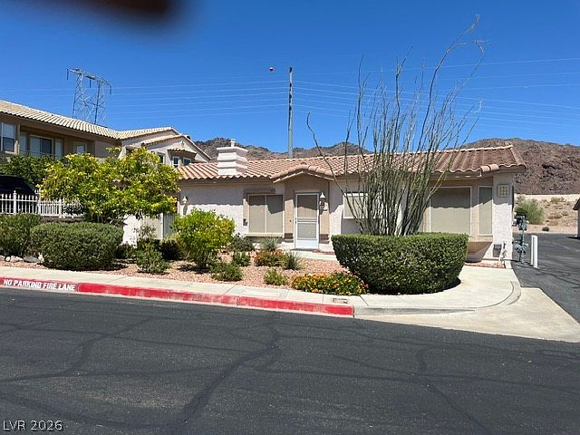 1st image of 240 Big Horn Dr