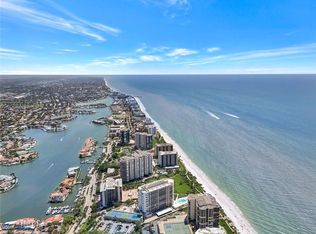 4041 Gulf Shore Blvd N APT 703, Naples, FL 34103