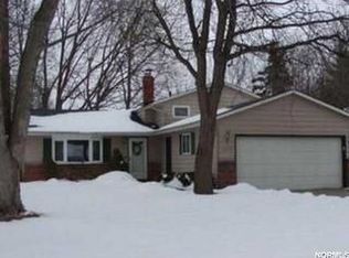 1675 Berwick Dr, Brunswick, OH