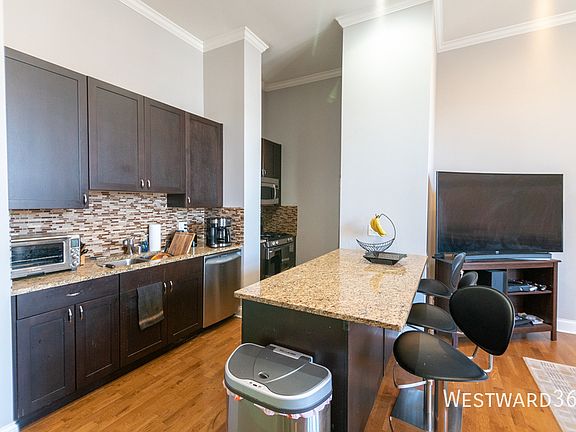 3rd image of 1440 S Wabash Ave APT 403