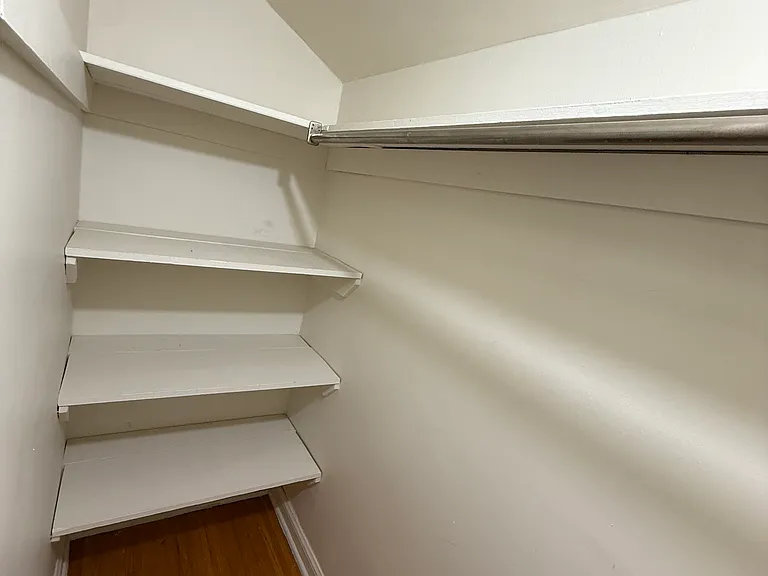 10 Stanford Rd — Photo 11