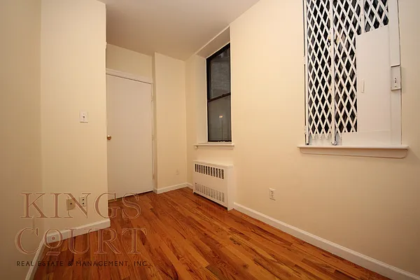 Rented by Kings Court Real Estate | media 7