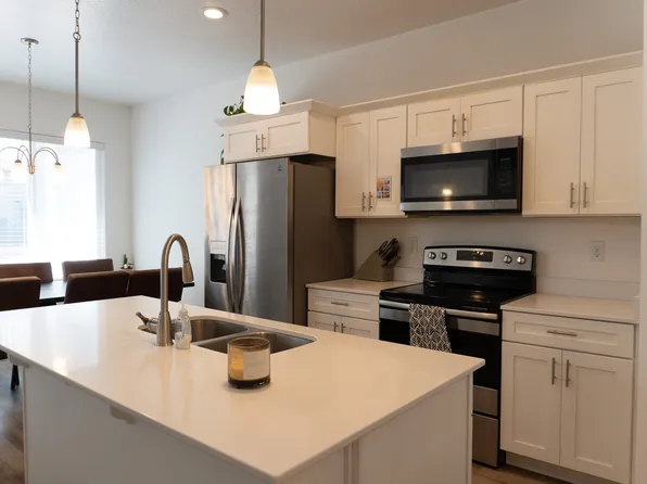 4323 W Burwell Ln, Herriman, UT 84096