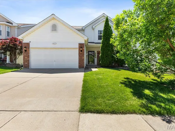 4380 Northpoint Cir, Saint Louis, MO 63129