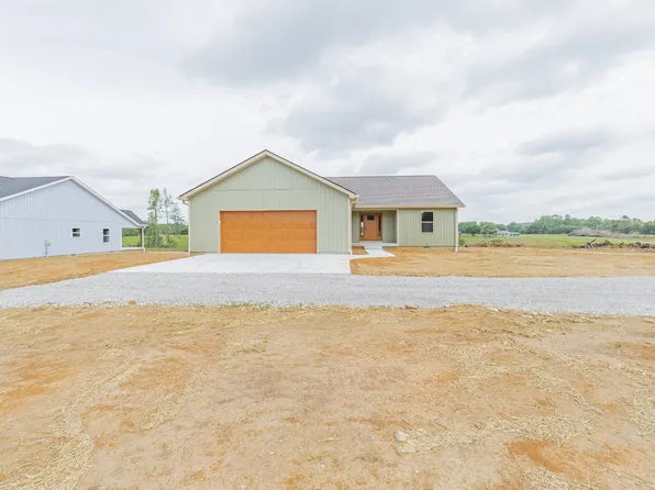 397 Jean Dr, Tullahoma, TN 37388