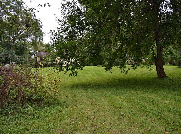 3rd image of N 321 Morningside Ave
