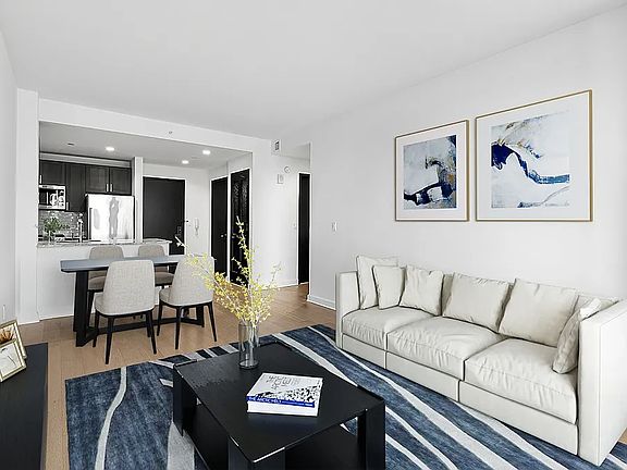 4th image of 21 W End Ave APT 2611