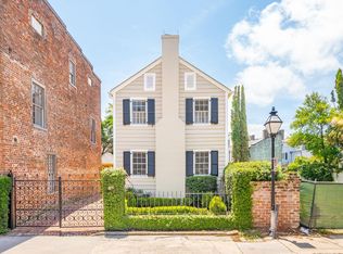 11 Bedons Aly, Charleston, SC 29401
