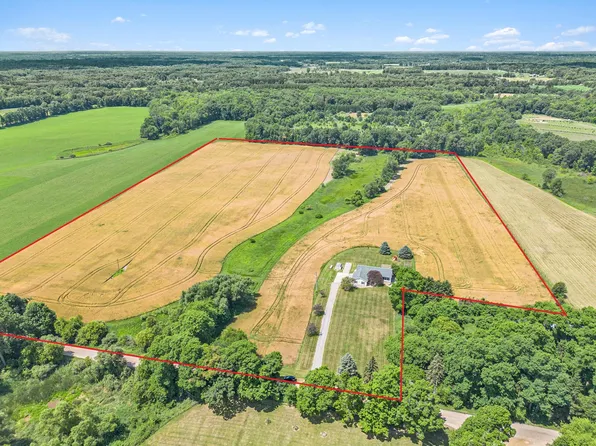 4108 Prospect Hill Rd, Grass Lake, MI 49240