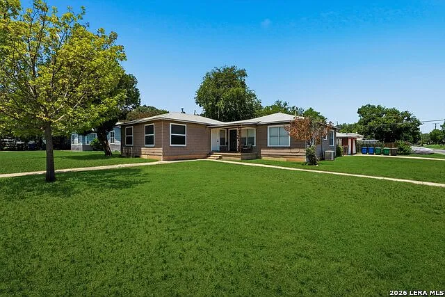 1503 Donaldson Ave — Photo 3