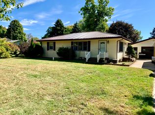 110 Ahlgrim St, Burr Oak, MI 49030