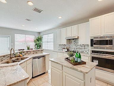 2nd image of 6212 Eagle Creek Dr