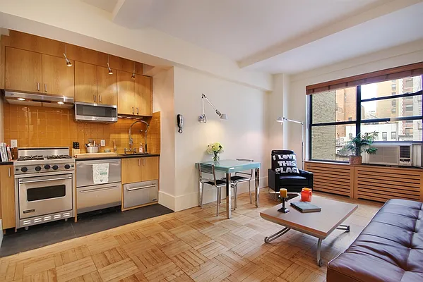 Sold by Corcoran | media 2