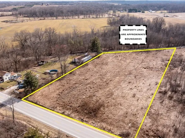 433 State Route 14, Deerfield, OH 44411