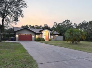 1209 Hamilton Ave, Lehigh Acres, FL 33972