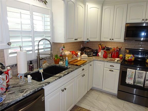 4th image of 1100 E Bay Dr APT 68