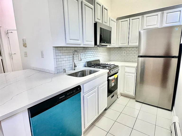 86 South St #2 — Photo 10