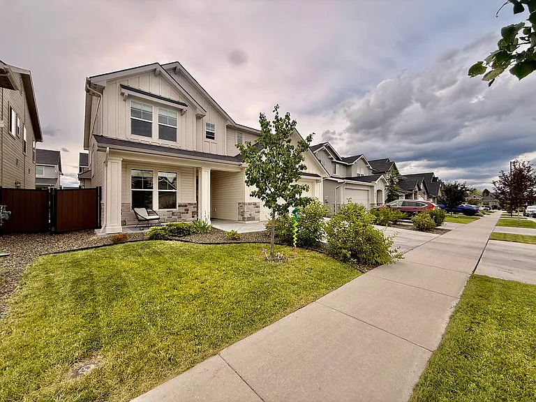 6157 S Ostrum Ave — Photo 4