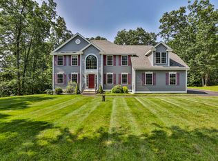 11 Saddle Hill Dr, Auburn, NH 03032