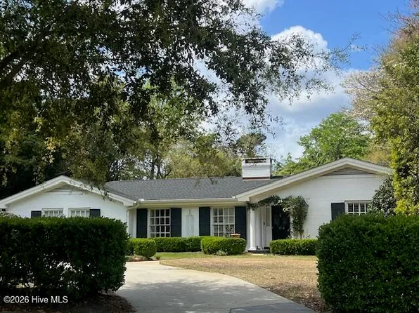 1916 Hawthorne Road, Wilmington, NC 28403