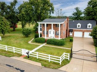 5233 S Clayton Rd, Farmersville, OH 45325