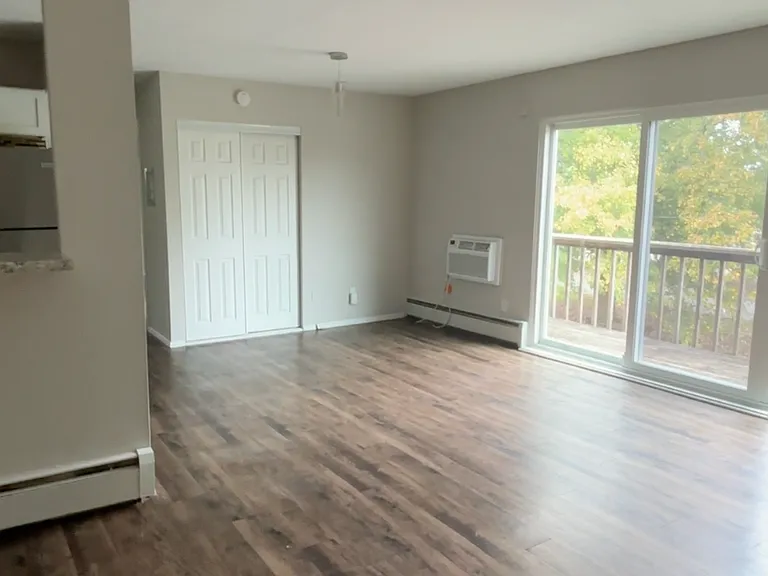 29655 Detroit Rd — Photo 1