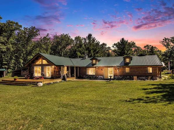 1610 W Pierce Dr, Brohman, MI 49312