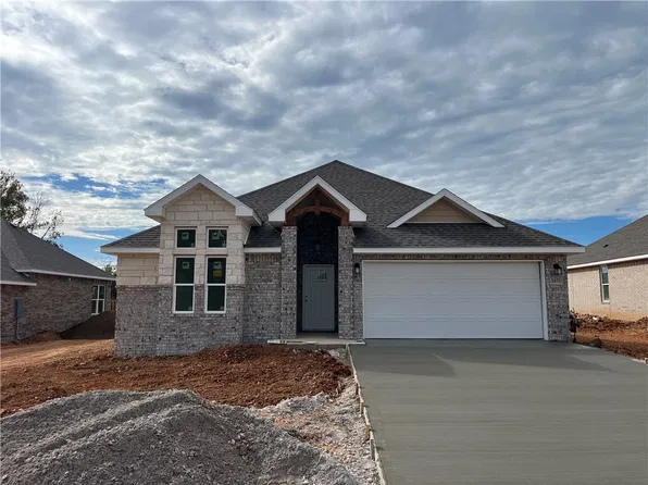 2672 Buckside St, Springdale, AR 72762
