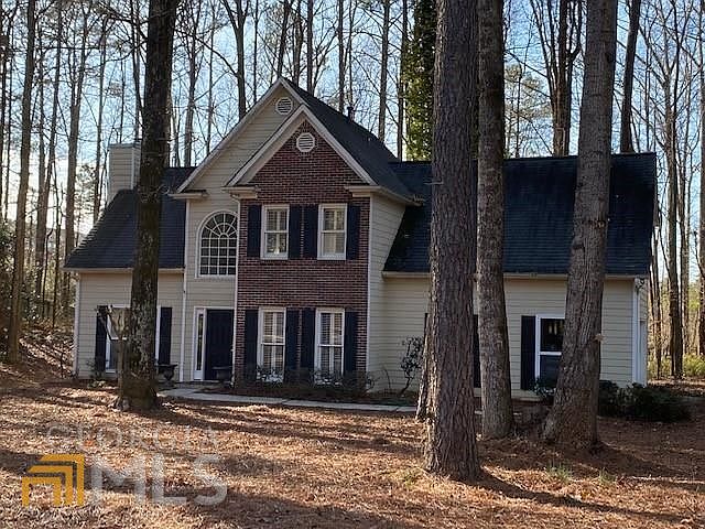 1st image of 30 Saint Georges Ln