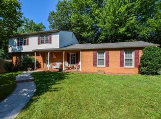 5753 Penguin Dr, Roanoke, VA 24018