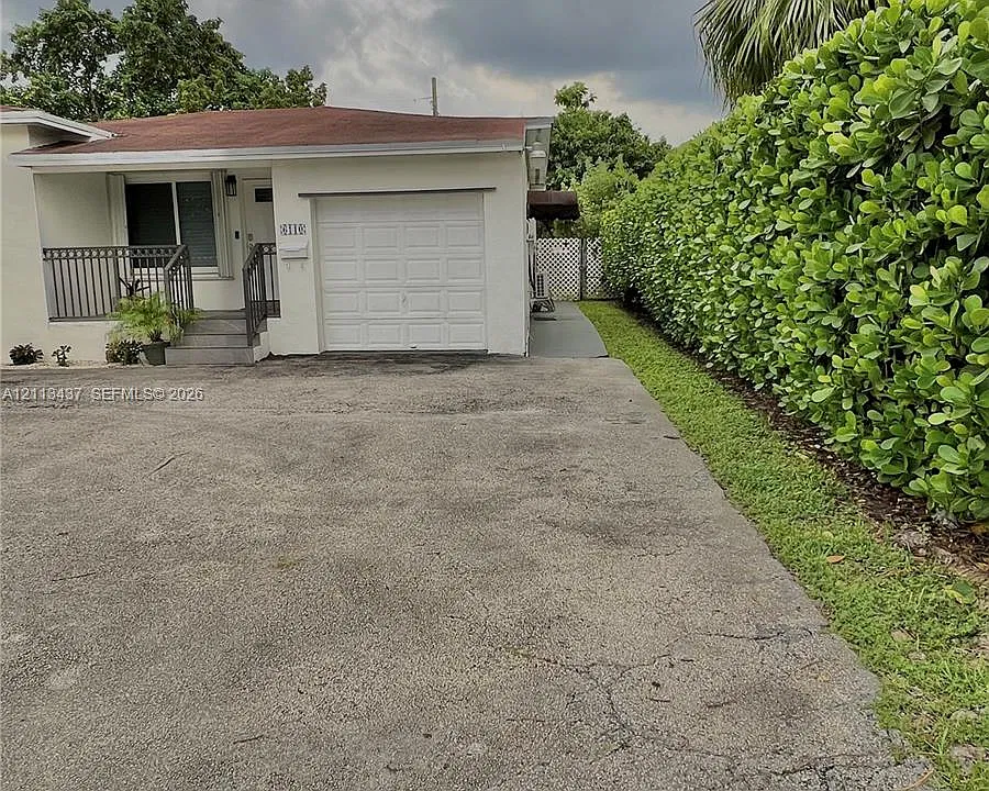 6110 Coral Way
