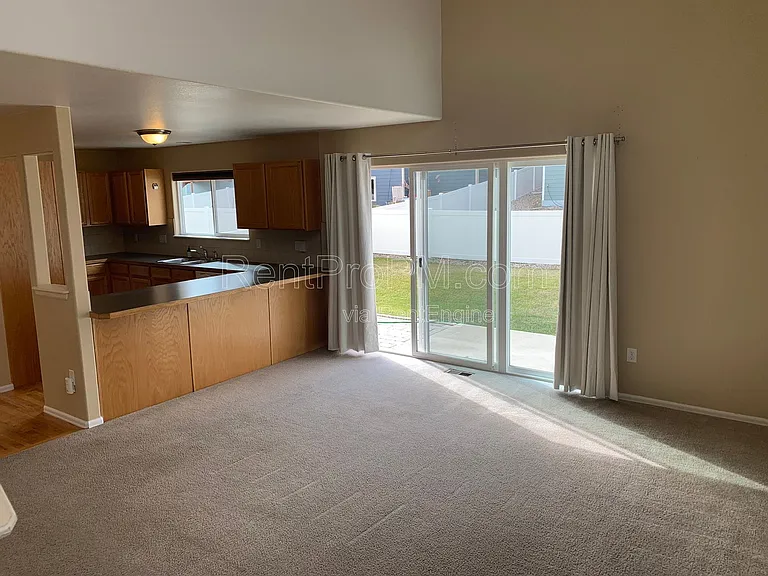 2615 Forecastle Dr — Photo 7