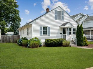 712 Ocean Rd, Spring Lake, NJ 07762