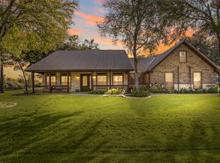 7112 Cedar Valley Dr, Whitney, TX 76692