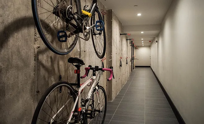 Rented by Manhattan Management LLC | media 15