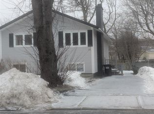 11 Whiteway Street, St. John's, NL A1B1J9