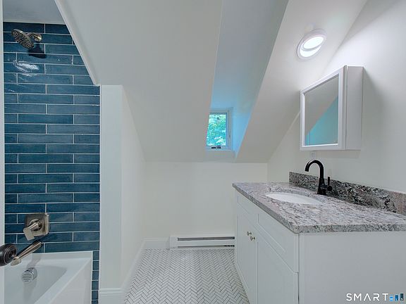5th image of 16 Benham Rd #D