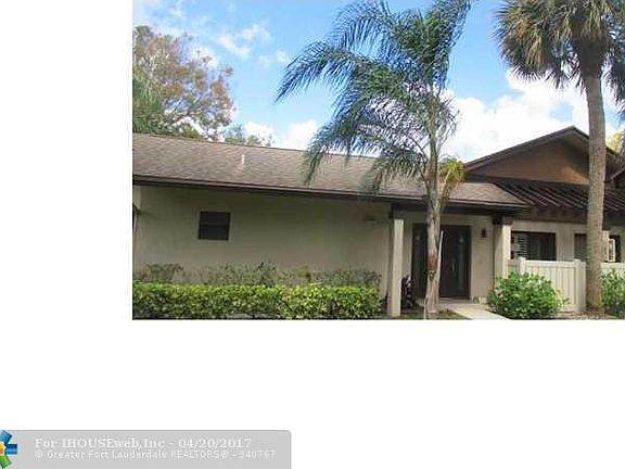 2nd image of 2626 Carambola Cir N #1712