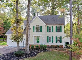 14301 Huntgate Woods Rd, Midlothian, VA 23112