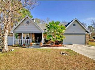 8142 N Ridgebrook Dr, North Charleston, SC 29420