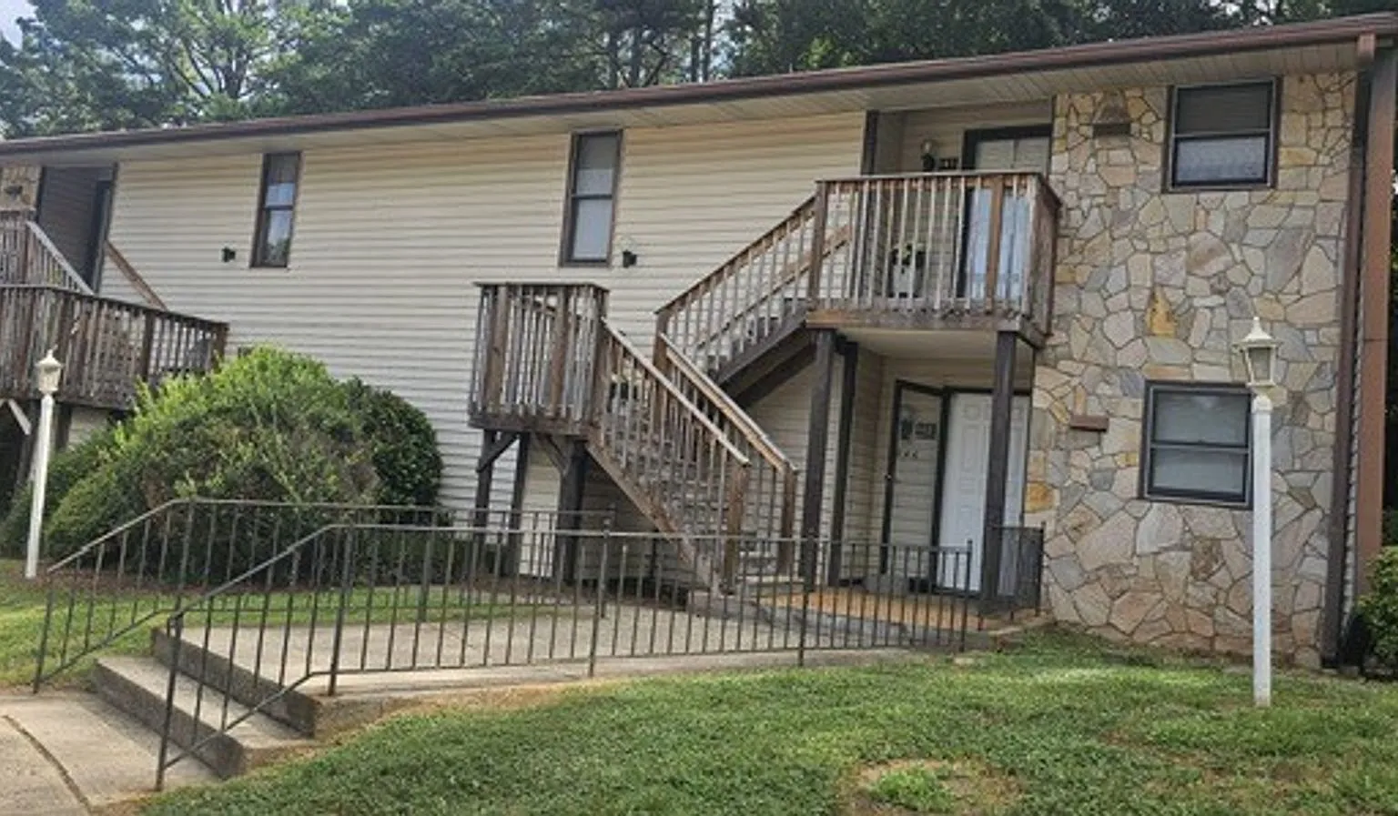 Half Off First Full Month Rent — Photo 1
