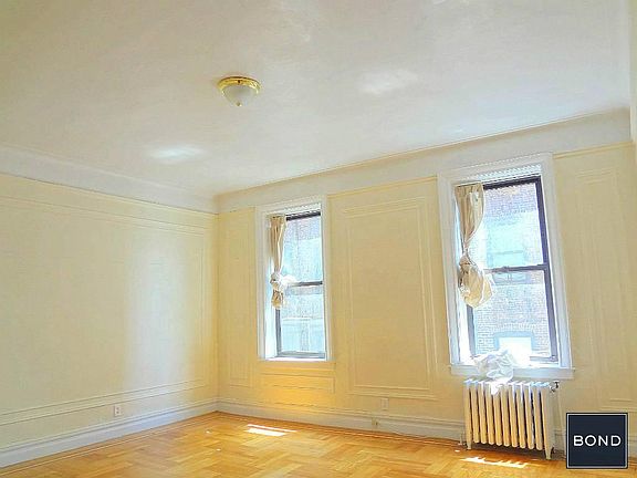 4th image of 134 Haven Ave APT 3G