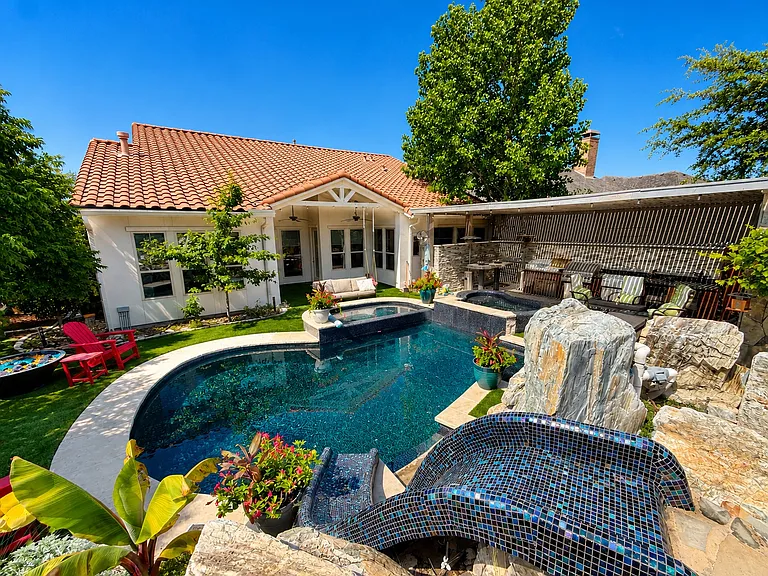 4118 Wing Point Dr — Photo 4
