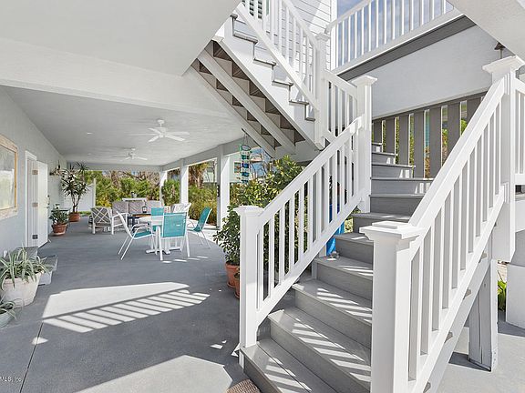 4th image of 31 Atlantic Dr