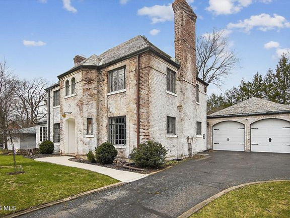 2nd image of 4104 Brookside Rd