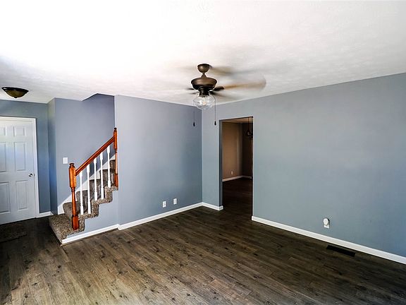 2nd image of 218 W Price Ave